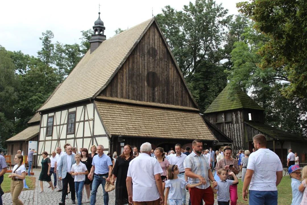 Odpust Matki Bożej Pocieszenia w Golinie z grupami pielgrzymów [2023]