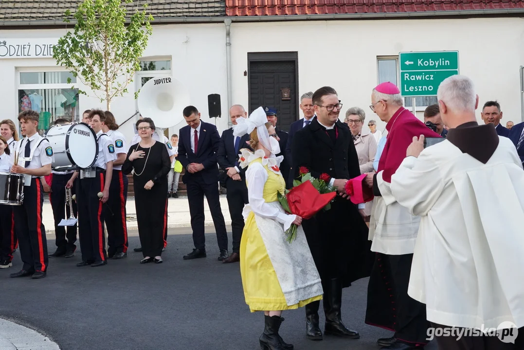 Poświęcenie figury Św. Jana Nepomucena w Krobi