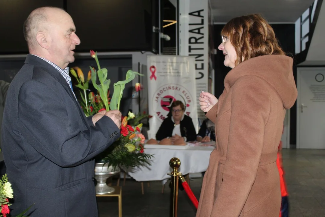 Nietypowy dzień kobiet w Jarocinie. Krew polała się w JOK-u