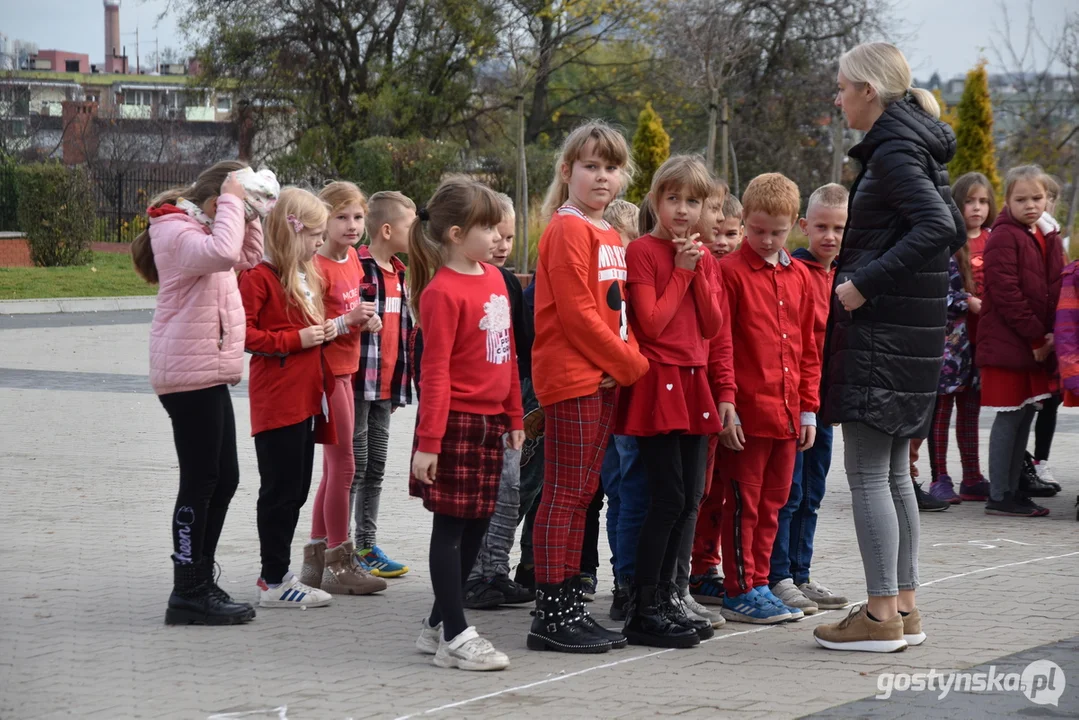 Akcja "Szkoła do hymnu" w Szkole Podstawowej nr 3 w Gostyniu