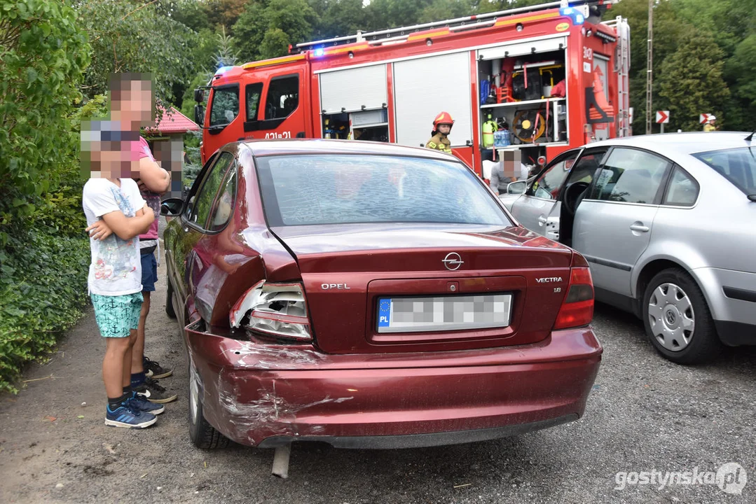 Zderzenie trzech samochodów na DK12