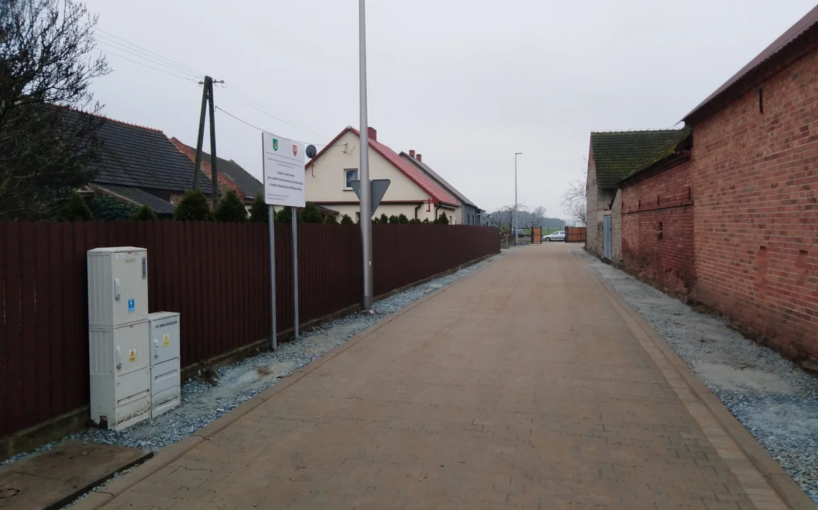 W gminie Pakosław w niecały miesiąc zmodernizowano dwie drogi - Zdjęcie główne