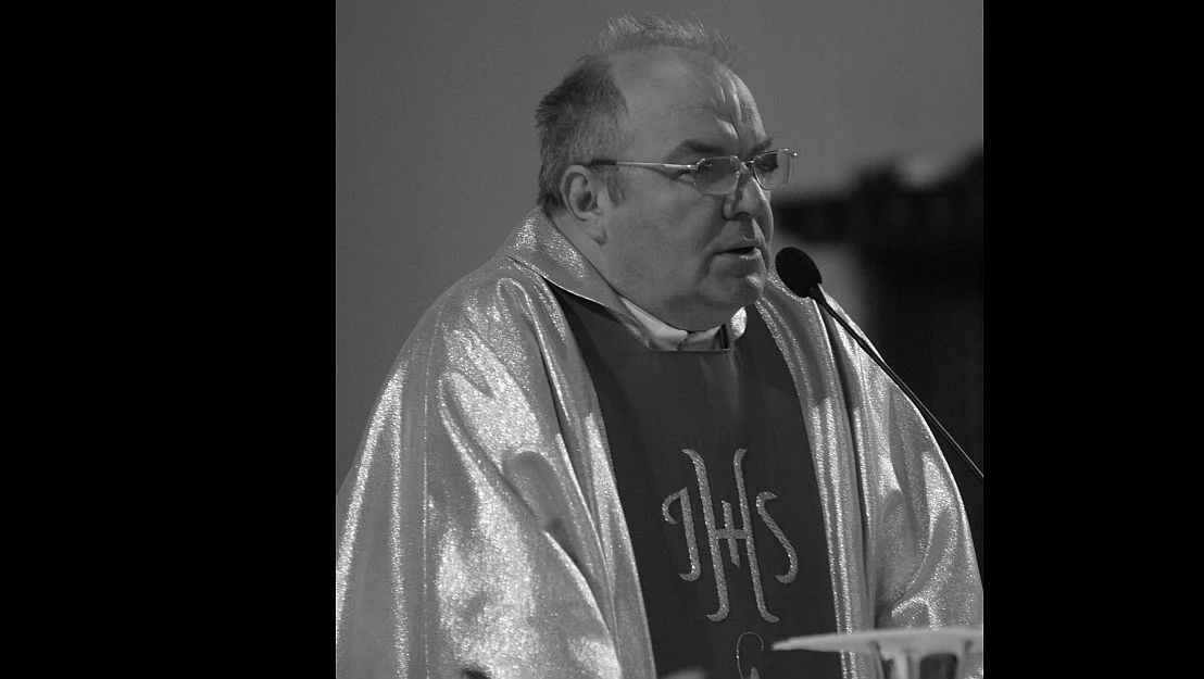 Nie żyje ksiądz Andrzej Sośniak, wieloletni proboszcz parafii Chrystusa Króla w Jarocinie - Zdjęcie główne