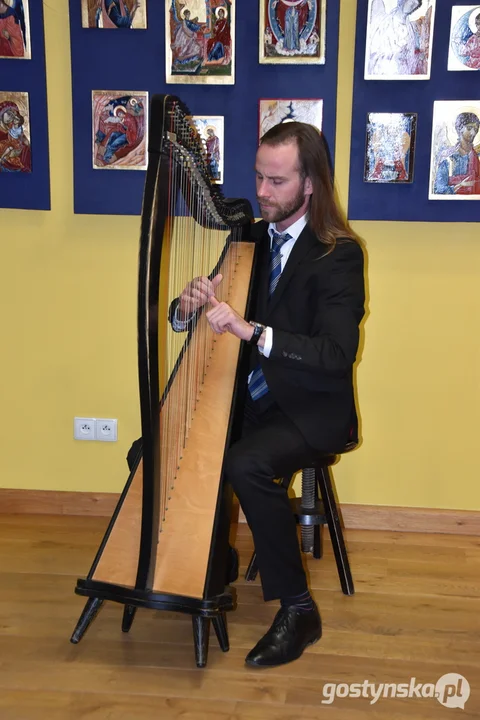 Muzeum w Gostyniu. Wernisaż wystawy Bożeny Gerowskiej „Ikony – okno sacrum”