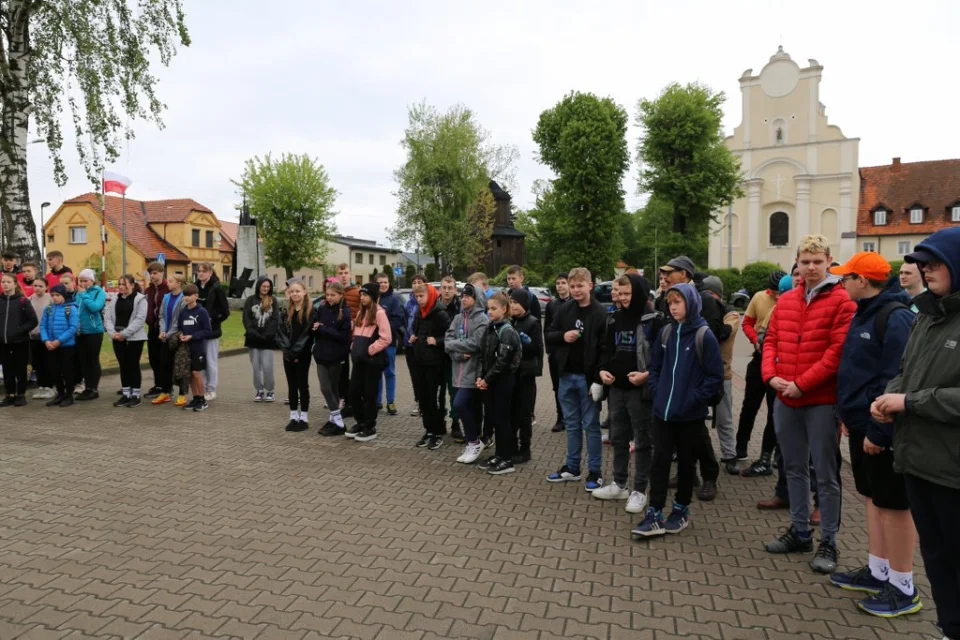 Kobylin. Sztafeta Szlakiem Miejsc Pamięci Narodowej