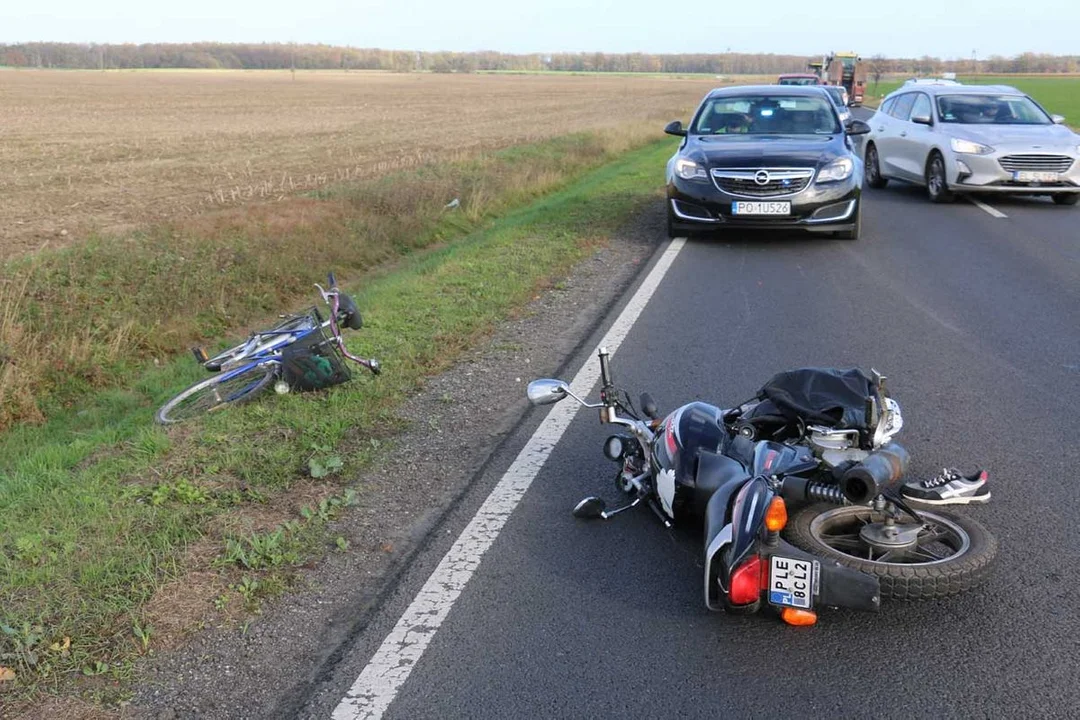 Zderzenie motorowerzysty z rowerzystą na DK12 Hersztupowo-Gola