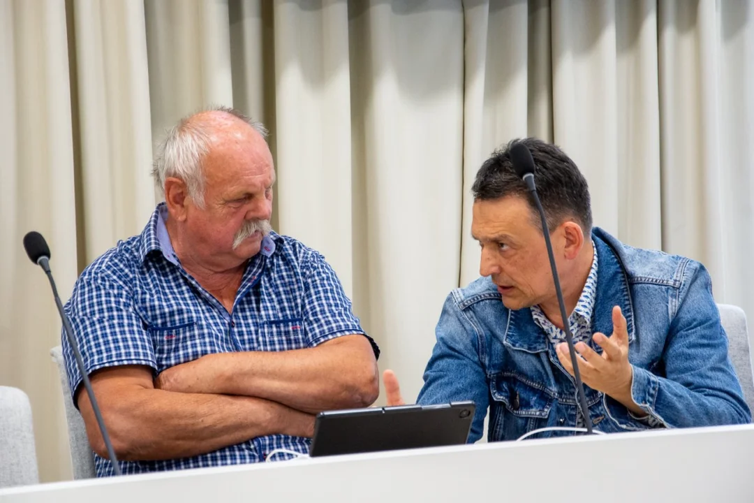 Posiedzenia Rady Miejskiej w Jarocinie (lipiec 2025 r.)