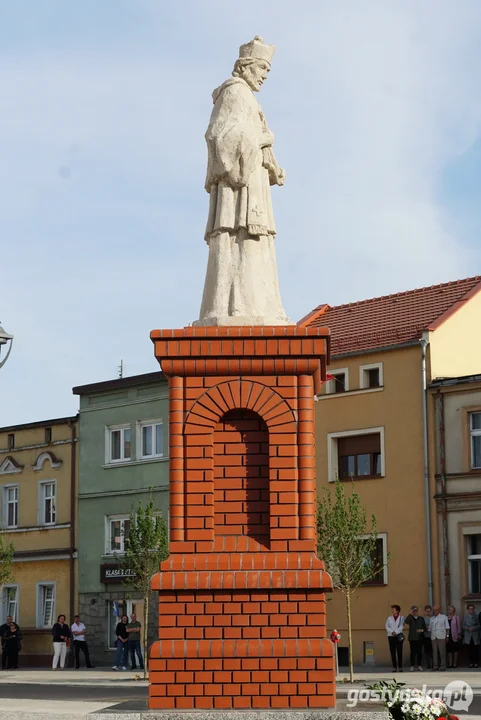 Poświęcenie figury Św. Jana Nepomucena w Krobi