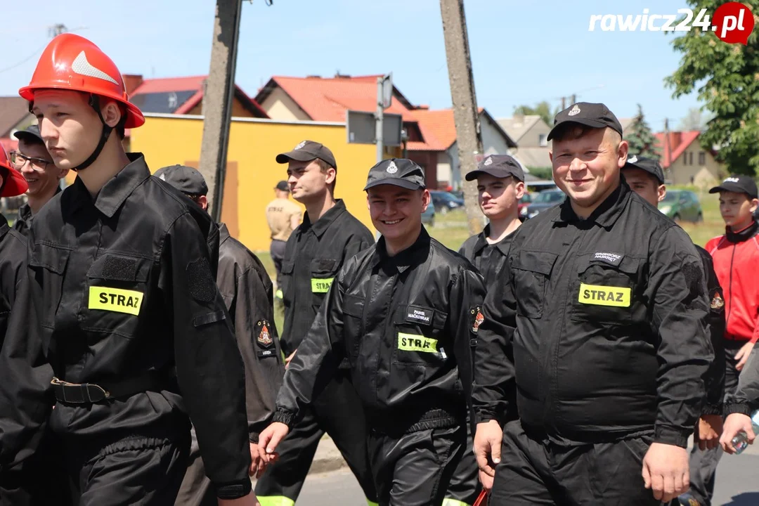 Gminne Zawody Sportowo-Pożarnicze w Sarnowie