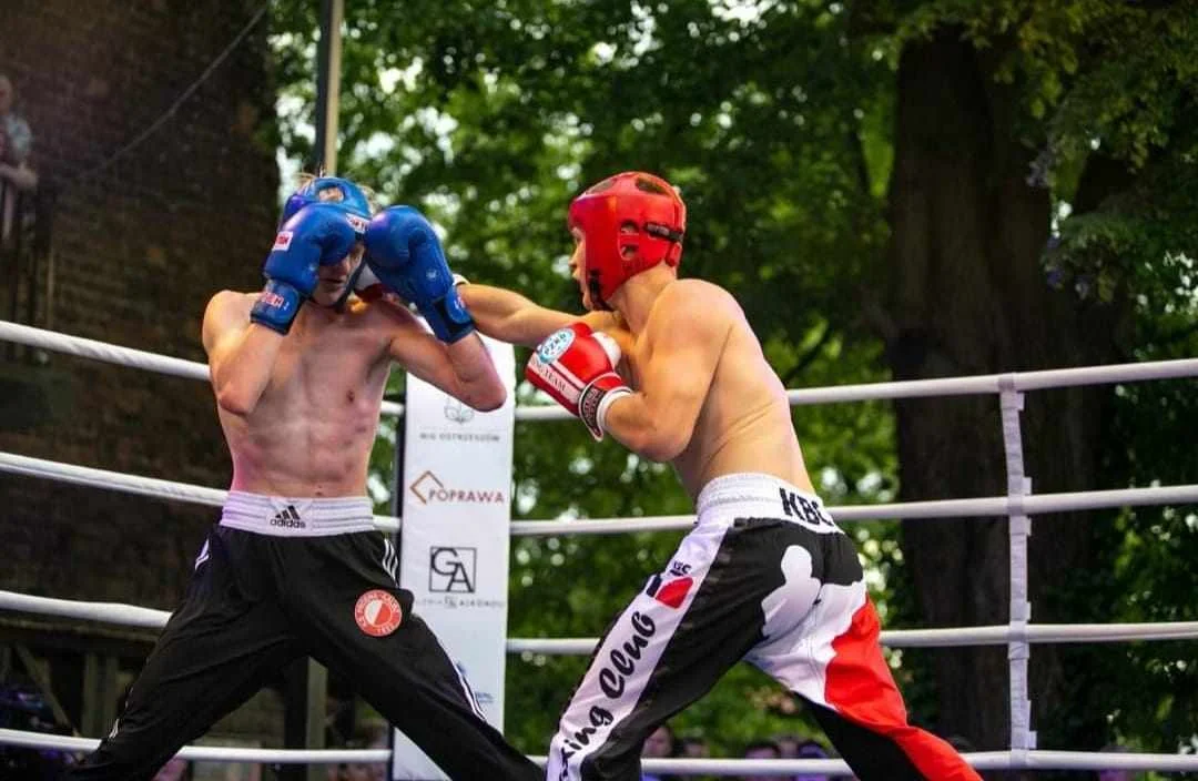 Filip Śronek z Krotoszyna zwyciężył w Kick-Boxing Competition