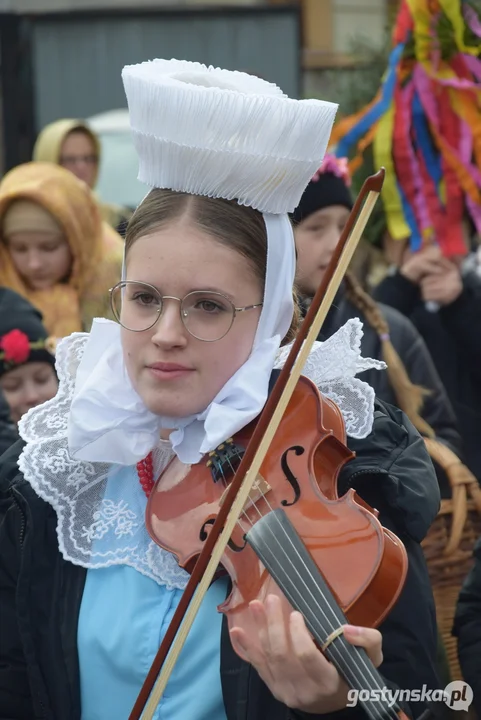 Obrzędy palenia i topienia "śmiercichy" oraz "nowego lotka" na Biskupiźnie