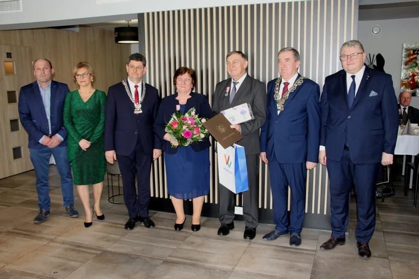 Złote Gody w gminie Gizałki. Małżeństwa odebrały medale [ZDJĘCIA] - Zdjęcie główne