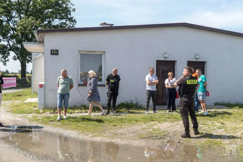 Burmistrz Jarocina odwiedziła mieszkania socjalne w Wilczyńcu i na Parowozowni