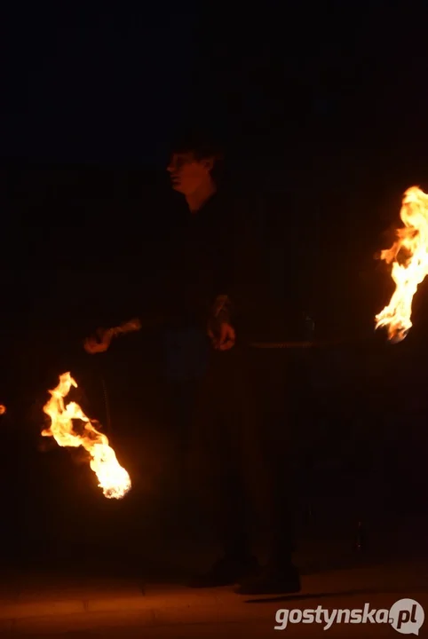 Fire Show na rynku w Krobi