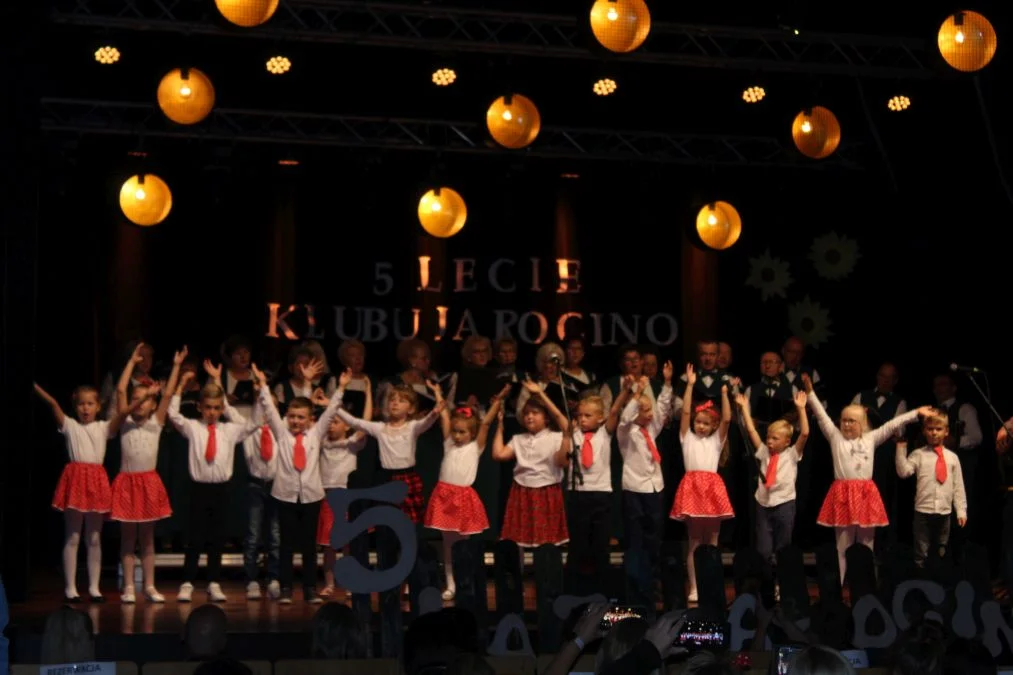 Klub Społeczny "Jarocino" świętował 5. rocznicę swojego powstania podczas koncertu i na zabawie
