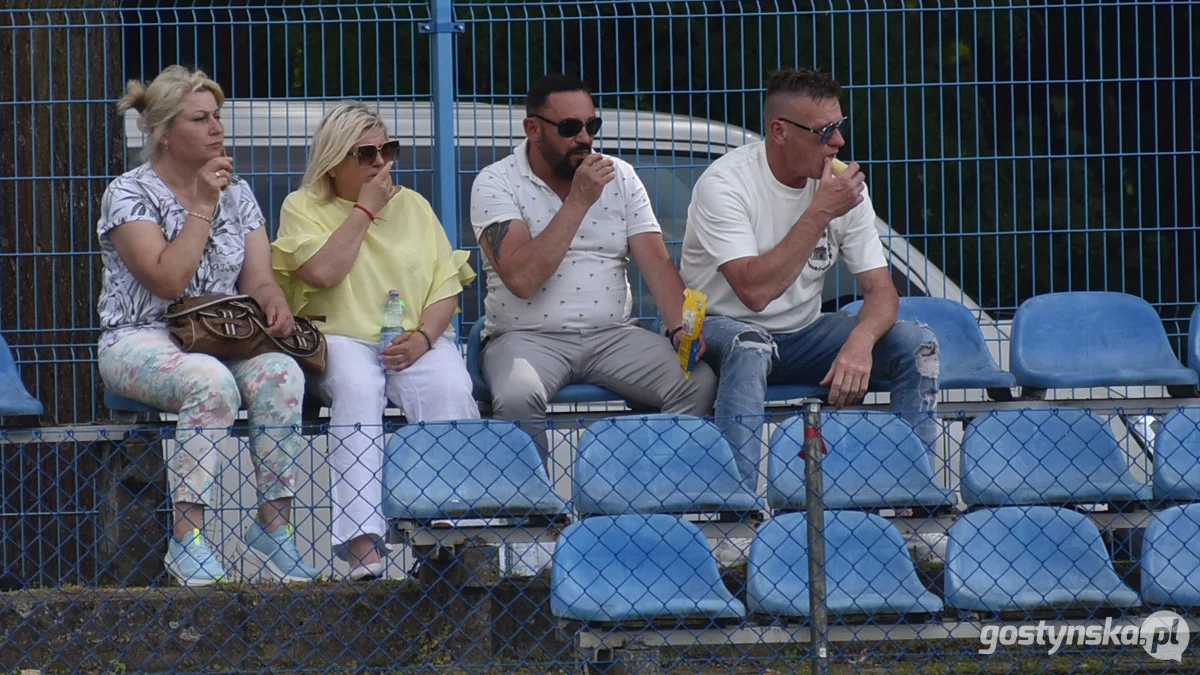 Korona Piaski - Nieba Wągrowiec 0 : 1