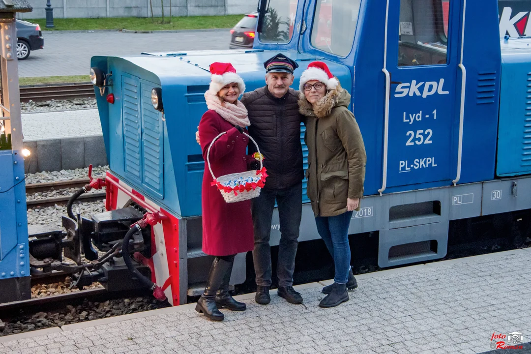 Świąteczne przejazdy kolejką w Pleszewie