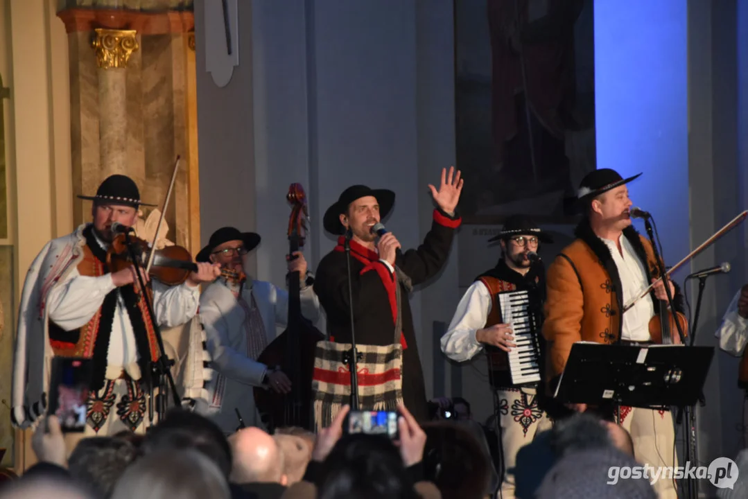 Kolędy i pastorałki "na góralską nutę" - zespół Future Folk w bazylice na Świętej Górze