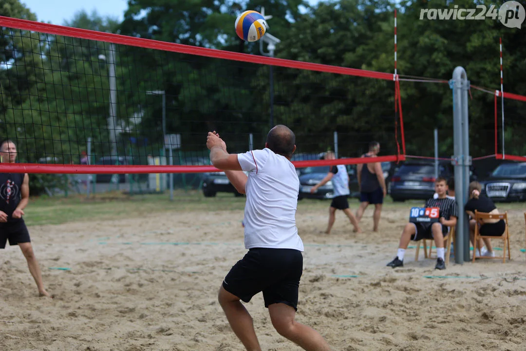 Turniej siatkówki plażowej w Jutrosinie