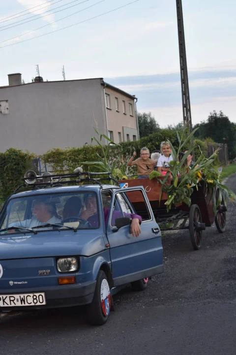 Dożynki w Kromolicach (gm. Pogorzela) na wypasie