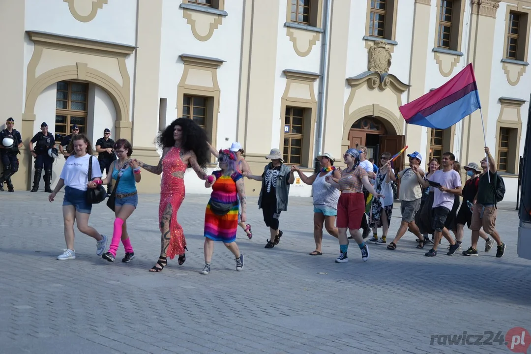 Marsz Równości i kontrmanifestacje w Rawiczu