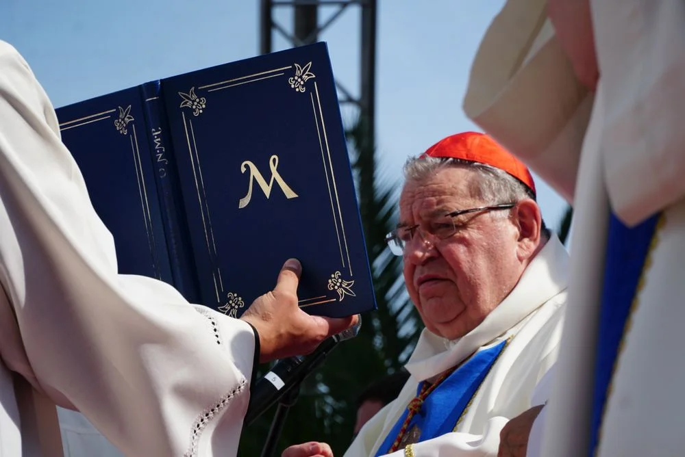 Smolice. Koronacja wizerunku Matki Bożej Uzdrowienia Chorych