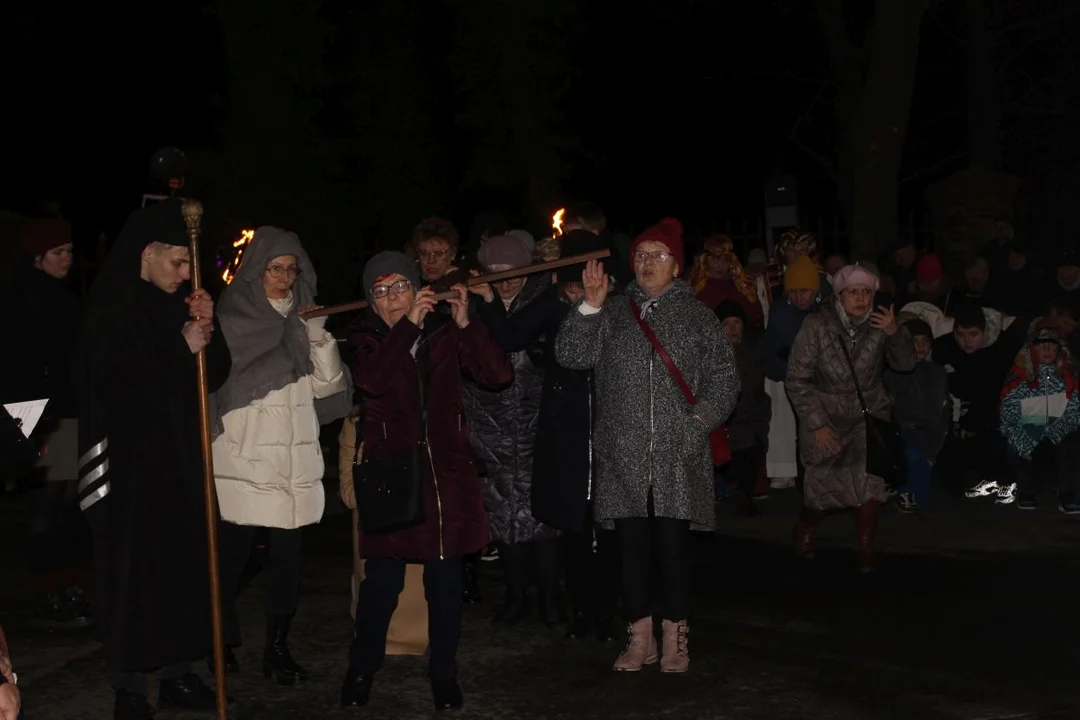 Droga Krzyżowa ulicami Jarocina przygotowana przez parafie Chrystusa Króla i św. Marcina