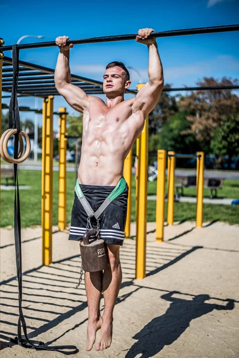 Dawid Adamczak - mistrz świata w kalistenice i street workout