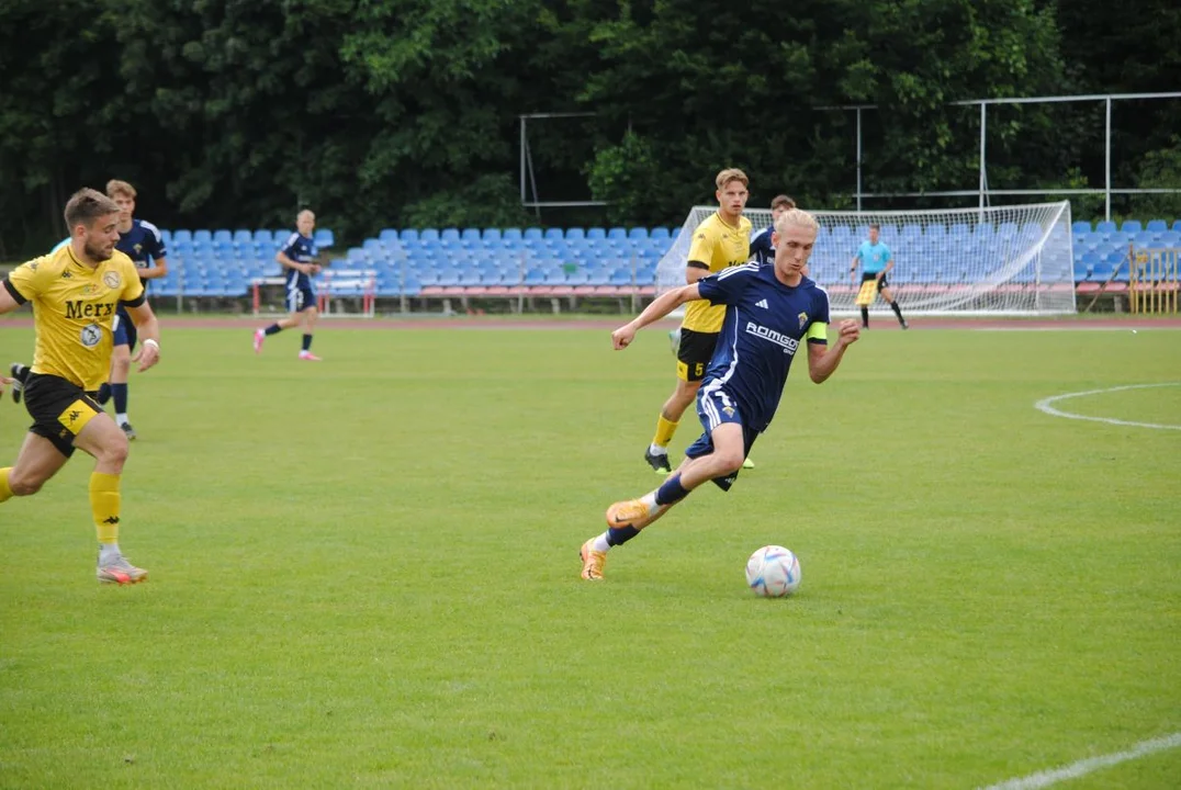 Jarota Jarocin - Mielba Wągrowiec 2:2