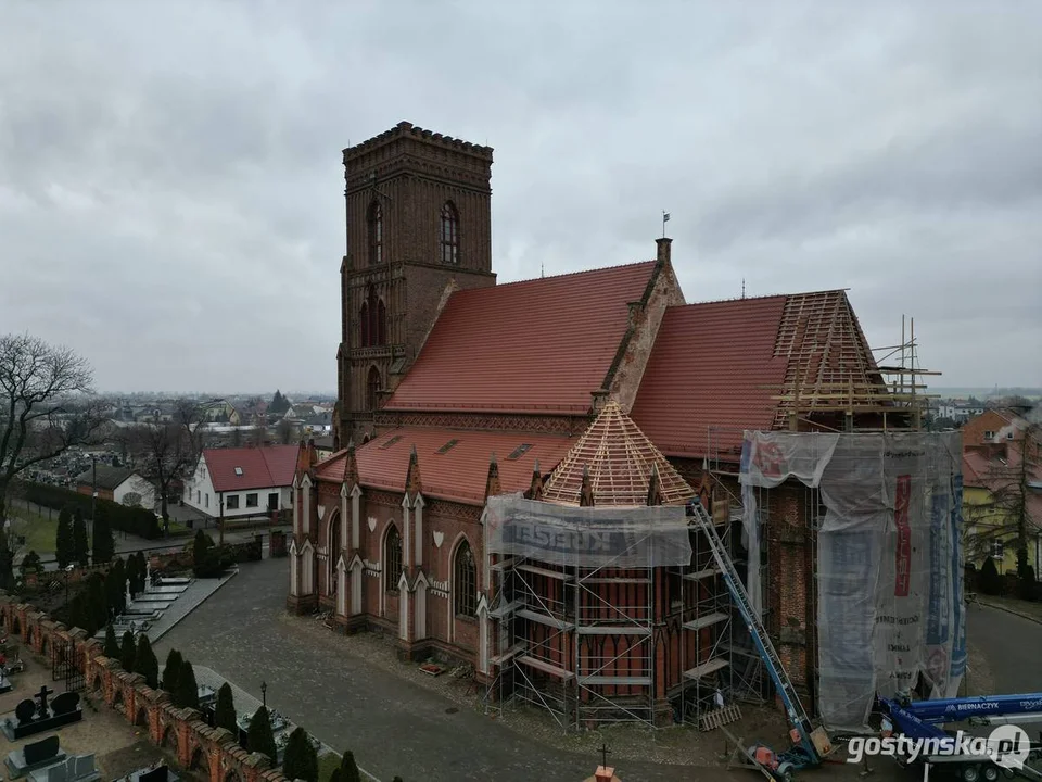 Kościół w Pępowie nareszcie z nowym dachem