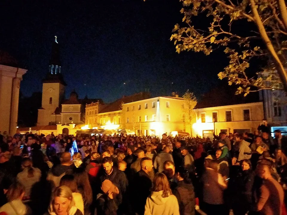 Otwarcie rynku w Jarocinie. Jakie atrakcje czekały na mieszkańców? - Zdjęcie główne