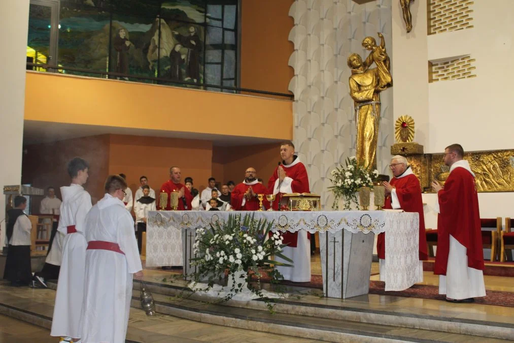 Jarocin. Imieniny i pożegnanie franciszkanina - ojca Bartłomieja Skibińskiego