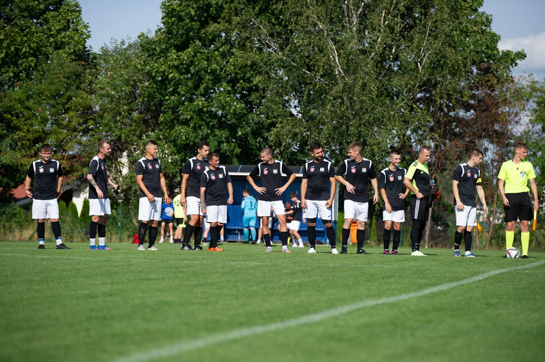 Czarni Dobrzyca - Korona II Piaski 2:1