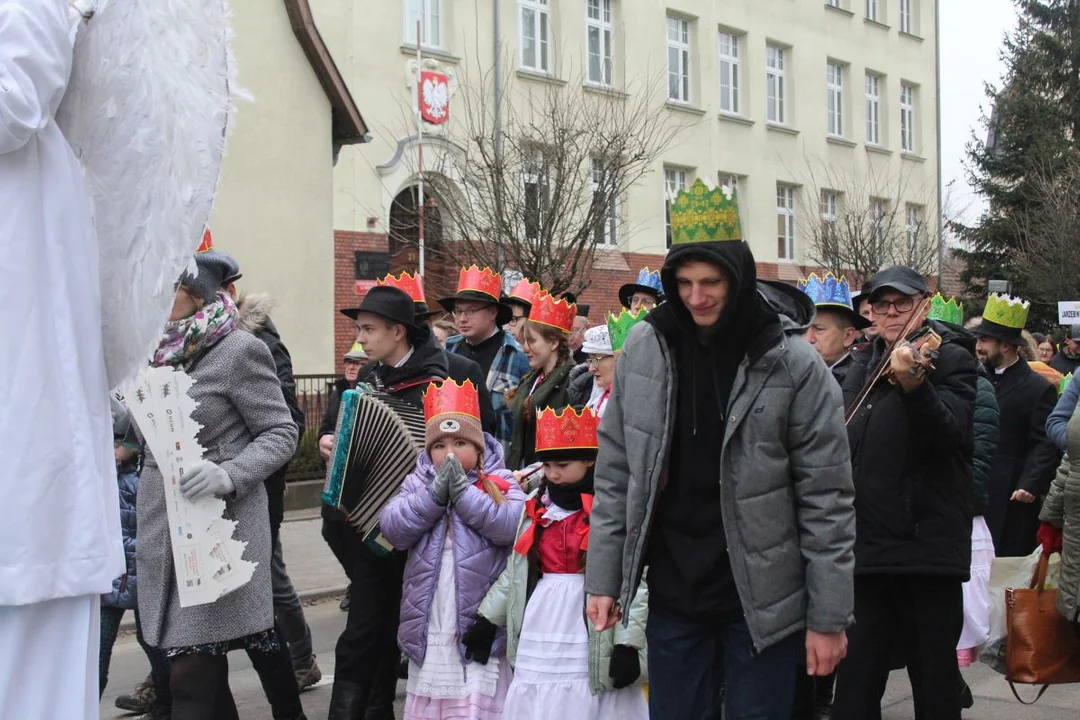 Orszak Trzech Króli i 12. Jarocinskie Kolędowanie w Jarocinie