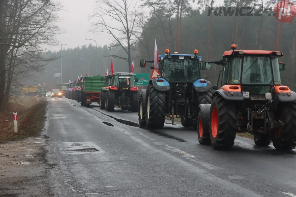 Protest rolników w okolicy Załęcza i na S5