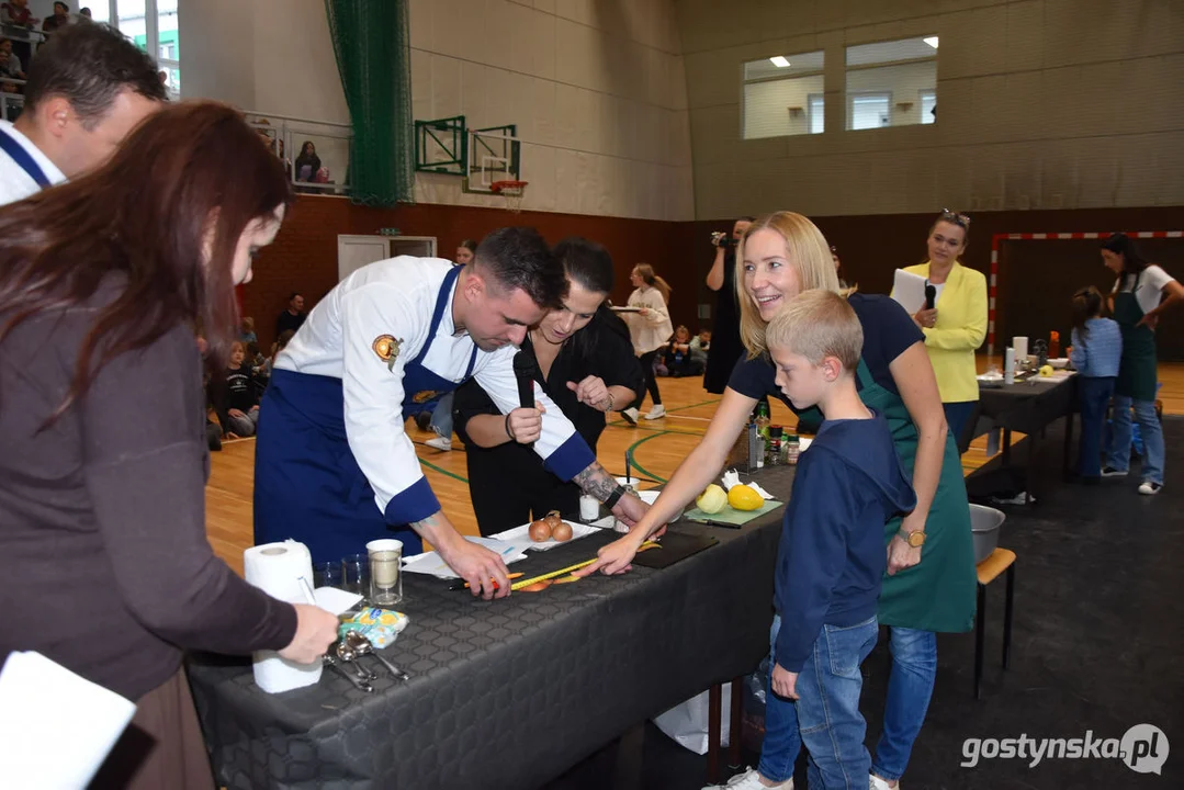 Kulinarne Wyzwania w Szkole Podstawowej nr 5 Gostyniu