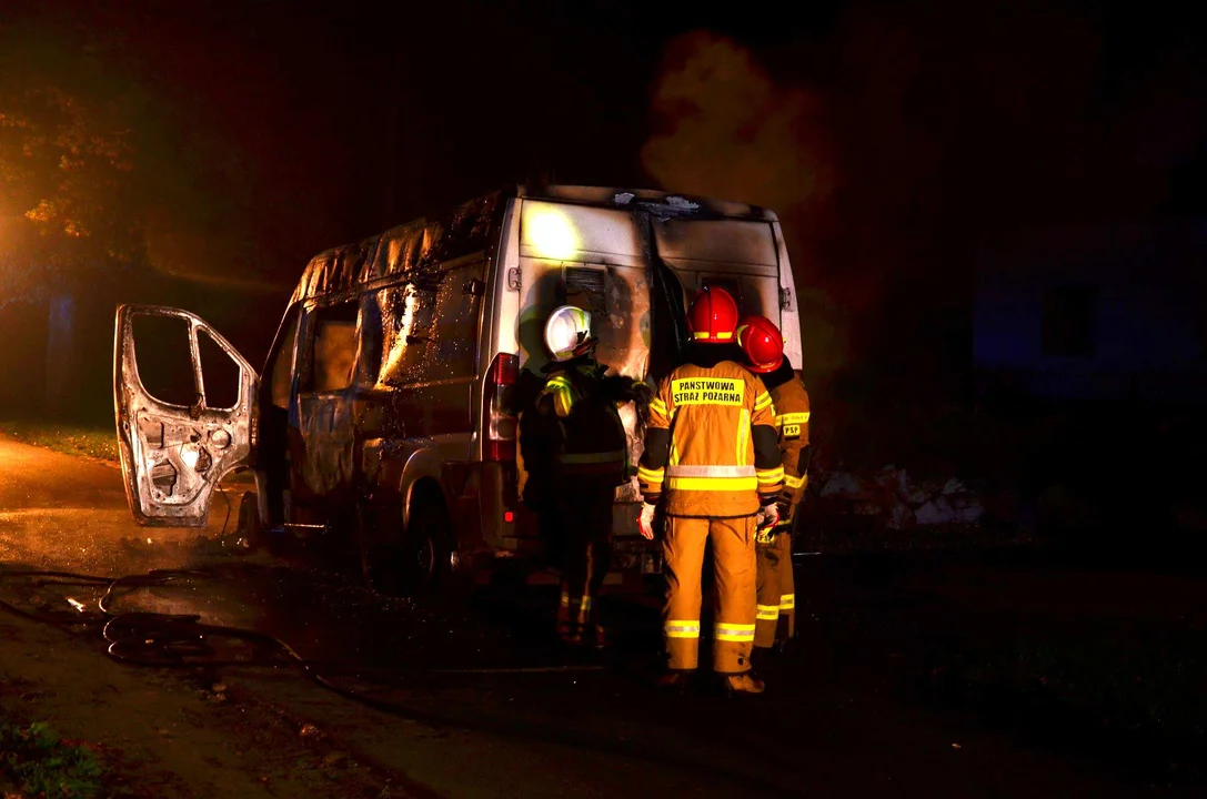 Pożar busa w Głogininie