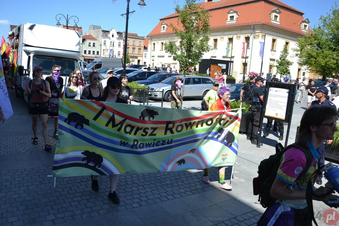 Marsz Równości i kontrmanifestacje w Rawiczu