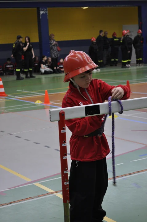 OSP Dzięczyna na Halowym Turnieju Sportowo-Pożarniczym MDP w Ostrzeszowie