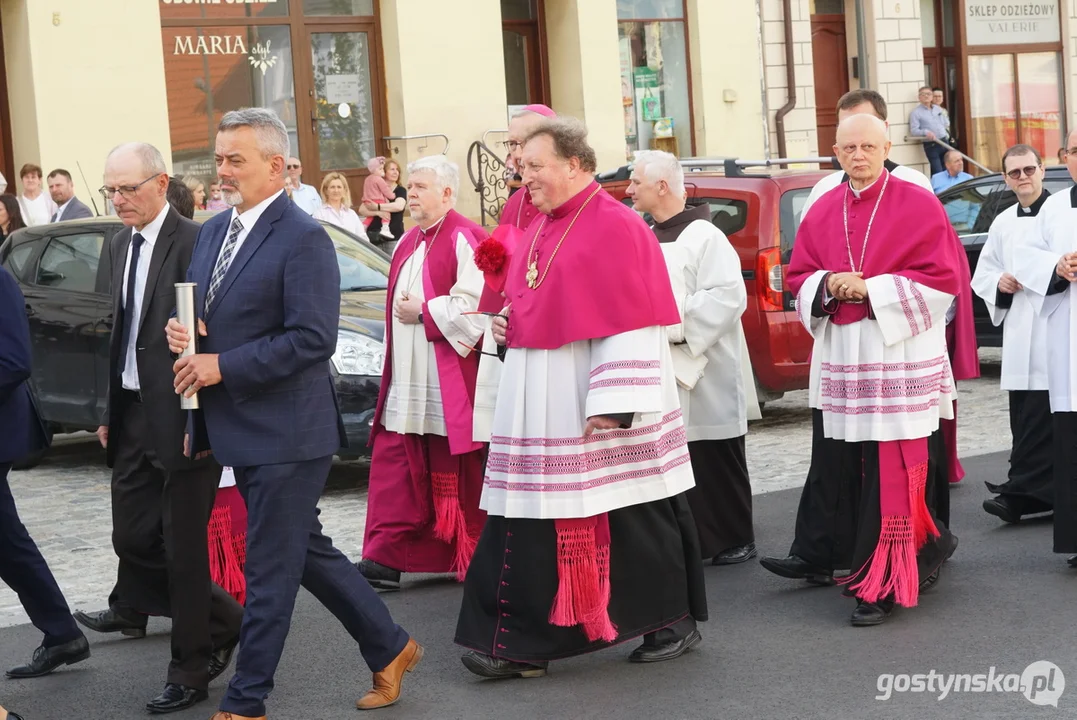 Poświęcenie figury Św. Jana Nepomucena w Krobi