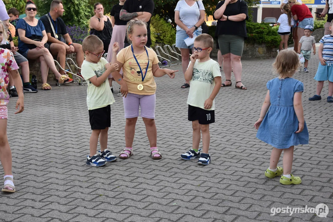 Piknik pod Hutnikiem - impreza plenerowa w Gostyniu