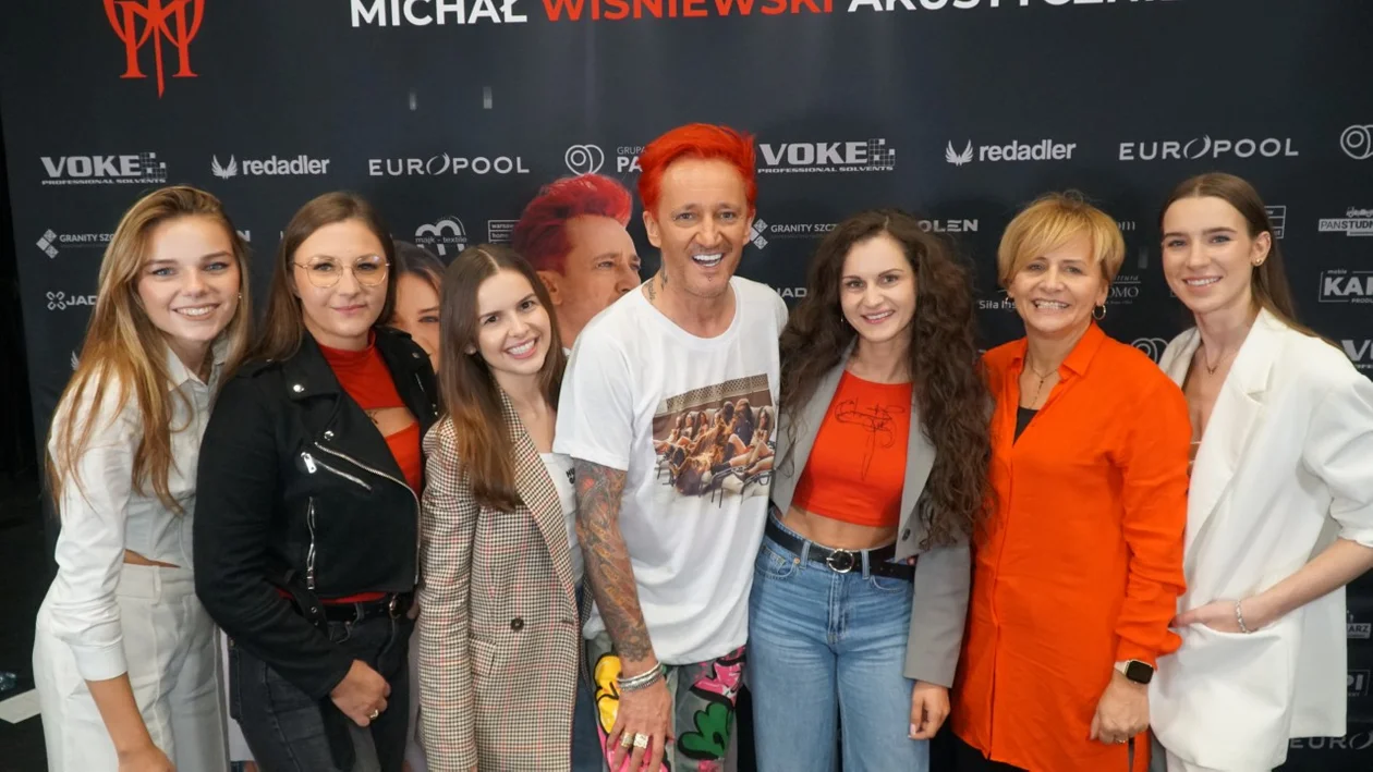 Michał Wiśniewski zagrał akustycznie w Jarocinie. Powstała wyjątkowa Galeria ZDJĘĆ