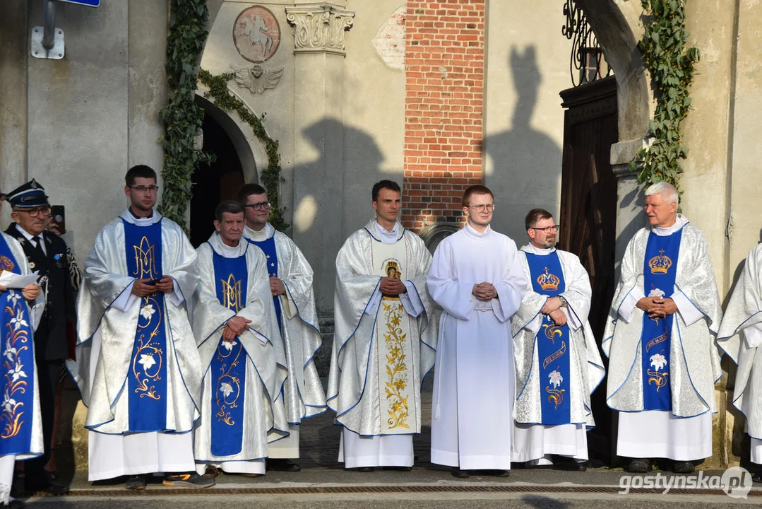 XXI Pielgrzymka Służb Mundurowych do sanktuarium maryjnego na Zdzieżu w Borku  Wlkp.