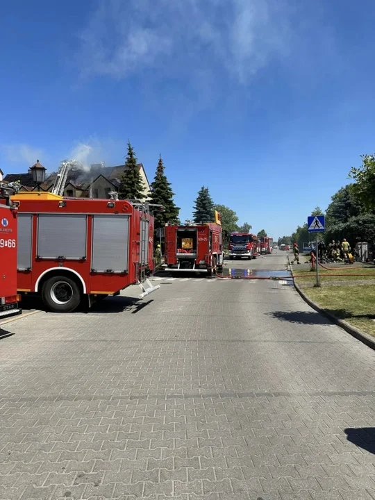 Zbiórka dla pogorzelców ze Śremu. Pożar pozbawił 4 rodziny dorobku życia