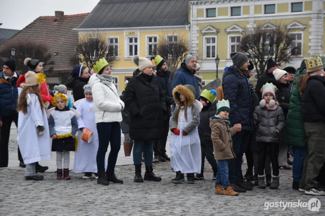 "W jasełkach leży" - Orszak Trzech Króli na ulicach Gostynia