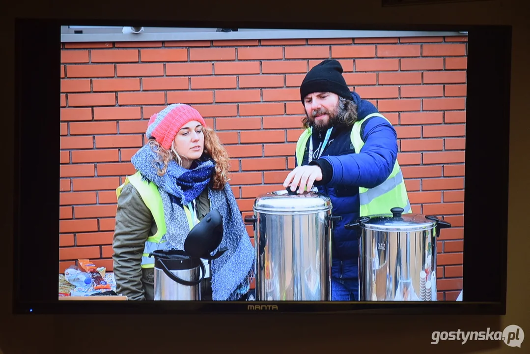 Wystawa fotograficzna "Dlatego jesteśmy tutaj" w GOK Hutnik z okazji II rocznicy wybuchu wojny na Ukrainie