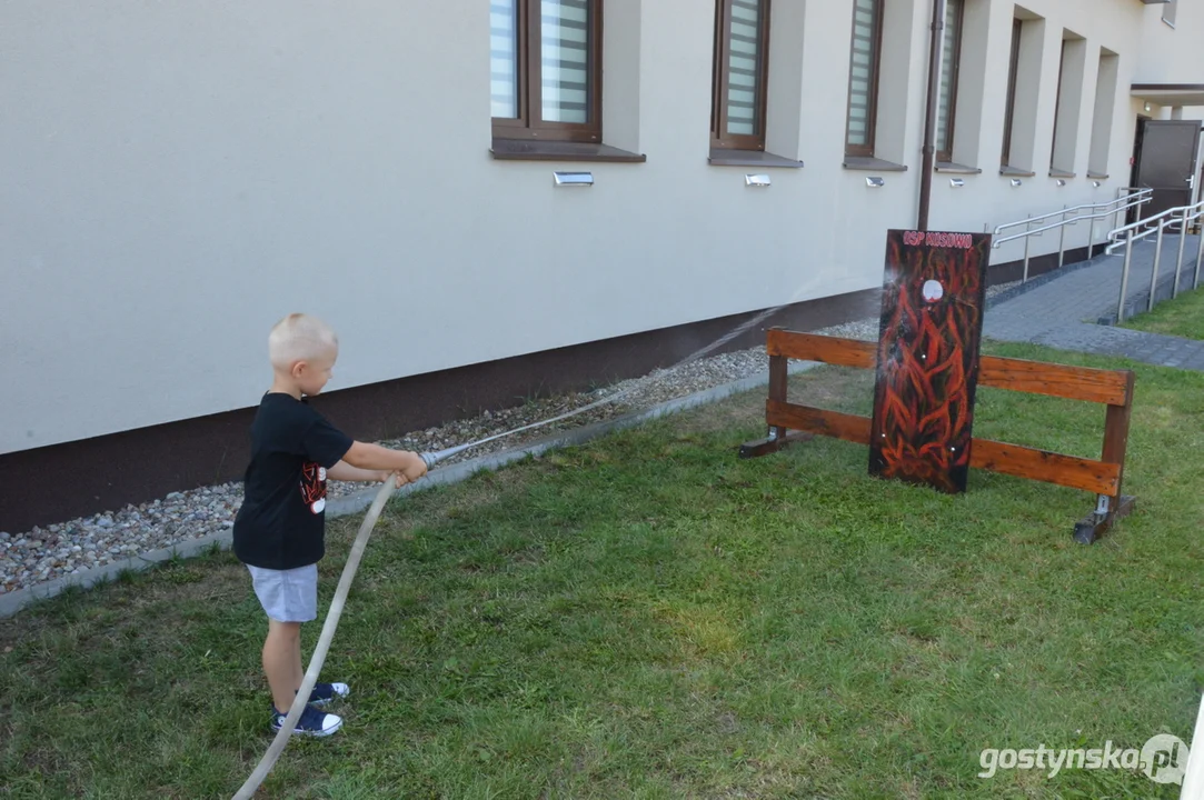 Festyn i dożynki w Sikorzynie cieszyły się sporym zainteresowaniem małych i dużych mieszkańców wsi