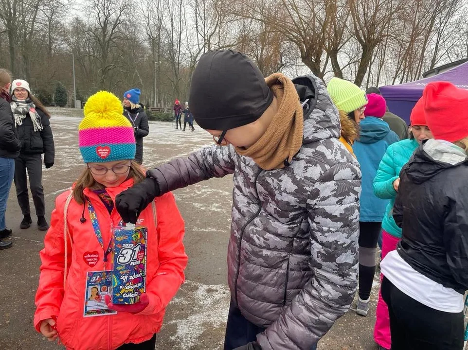 W Żerkowie w ramach 31. Finału WOŚP odbył się Marsz Nordic Walking