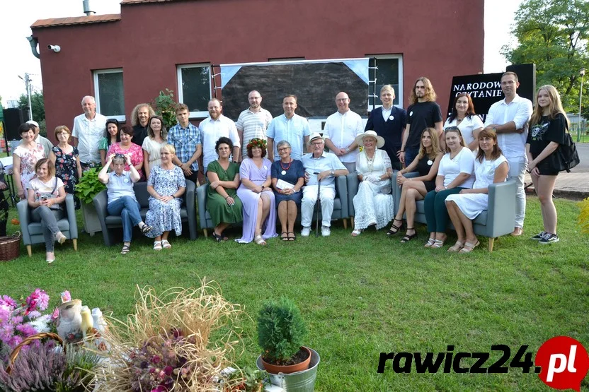 Narodowe Czytanie "Nad Niemnem" w Bojanowie (ZDJĘCIA, FILM) - Zdjęcie główne