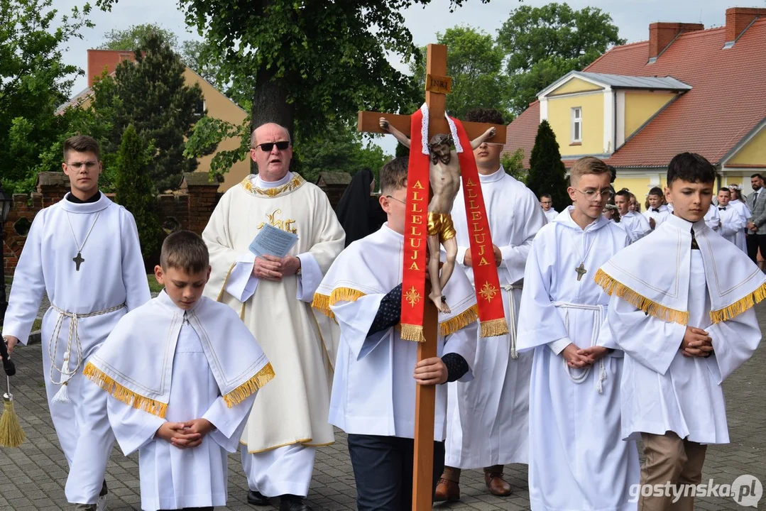 Pierwsza Komunia Św. w parafii św. Jadwigi w Pępowie